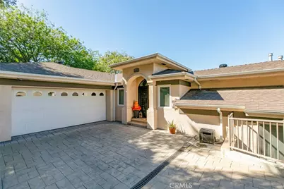 1301 Corona Drive, Glendale, CA 91205 - Photo 2