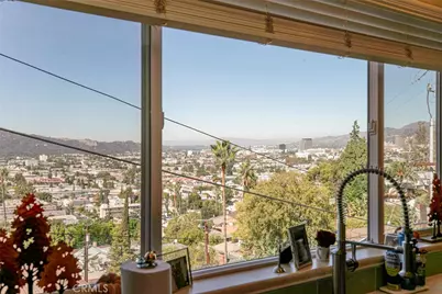 1301 Corona Drive, Glendale, CA 91205 - Photo 14