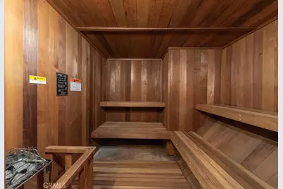 18340 Collins #D, Tarzana, CA 91356 - Photo 34