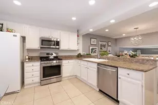 18340 Collins, Tarzana, CA 91356 - Photo 14