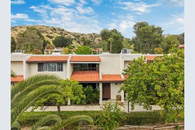 9562 Via Bernardo, Burbank, CA 91504 - Photo 1