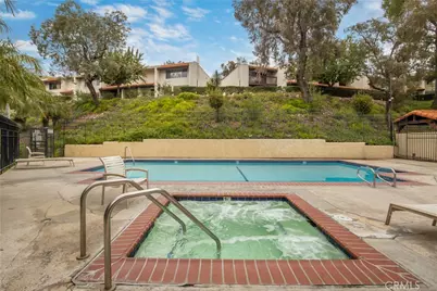 9562 Via Bernardo, Burbank, CA 91504 - Photo 26