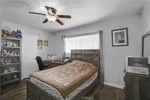 9562 Via Bernardo, Burbank, CA 91504 - Photo 18