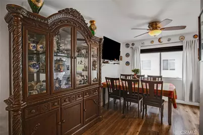 9562 Via Bernardo, Burbank, CA 91504 - Photo 8