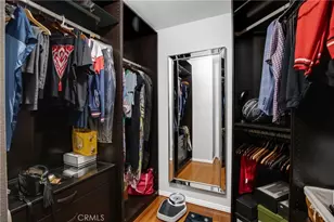 9562 Via Bernardo, Burbank, CA 91504 - Photo 16