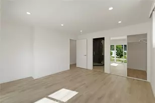 13739 Wyandotte, Van Nuys, CA 91405 - Photo 24