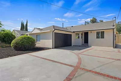 13739 Wyandotte, Van Nuys, CA 91405 - Photo 2