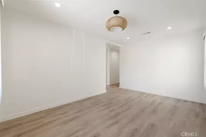 13739 Wyandotte, Van Nuys, CA 91405 - Photo 14