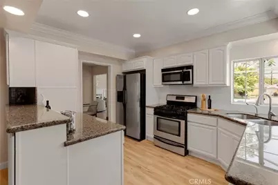 6127 Denny, North Hollywood, CA 91606 - Photo 14