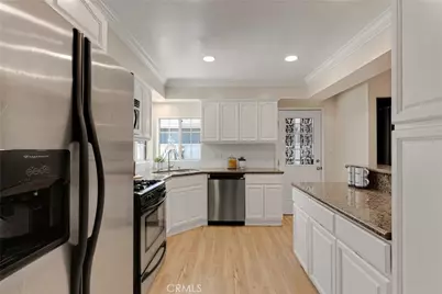 6127 Denny, North Hollywood, CA 91606 - Photo 12