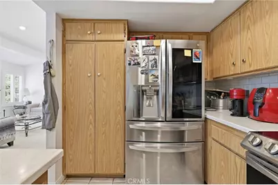 18408 Hatteras Street #14, Tarzana, CA 91356 - Photo 6