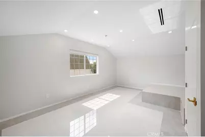 10510 Helendale Avenue, Tujunga, CA 91042 - Photo 28