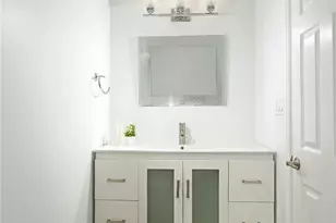 5127 Solliden Ln, La Canada Flintridge, CA 91011 - Photo 14