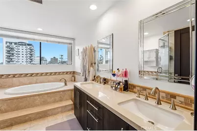 1227 N Brand, Glendale, CA 91202 - Photo 24