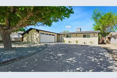 38639 Lilacview Avenue, Palmdale, CA 93550 - Photo 4