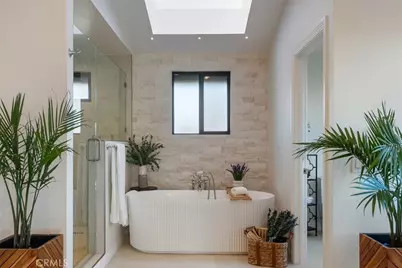 834 Moorside Drive, Glendale, CA 91207 - Photo 52