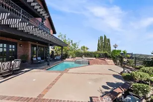 834 Moorside Dr, Glendale, CA 91207 - Photo 14