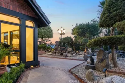 834 Moorside Drive, Glendale, CA 91207 - Photo 62