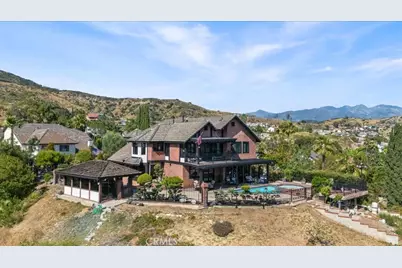 834 Moorside Drive, Glendale, CA 91207 - Photo 2