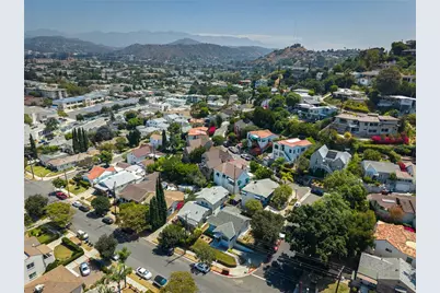 1030 Tyler St, Glendale, CA 91205 - Photo 32
