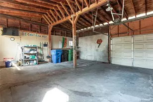 13158 Carl St, Pacoima, CA 91331 - Photo 8