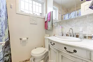 13158 Carl St, Pacoima, CA 91331 - Photo 24