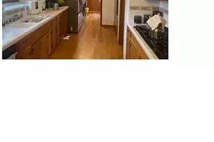 22963 Ostronic Dr, Woodland Hills, CA 91367 - Photo 10
