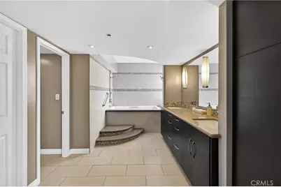 345 Pioneer Drive #1202, Glendale, CA 91203 - Photo 16