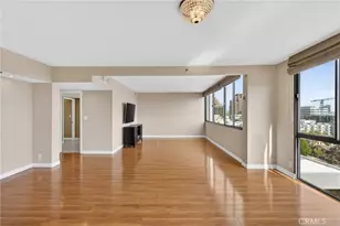 345 Pioneer Dr, Glendale, CA 91203 - Photo 12