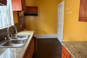 805 E 25th St, Los Angeles, CA 90011 - Photo 6