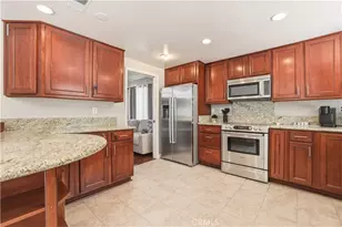 11841 Laughton Way, Porter Ranch, CA 91326 - Photo 40
