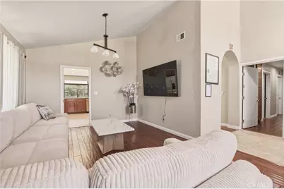 11841 Laughton, Porter Ranch, CA 91326 - Photo 14