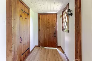 3852 Eureka Dr, Studio City, CA 91604 - Photo 32