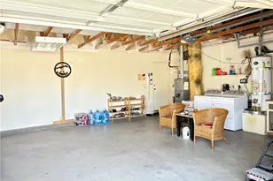 14195 Whispering Sands Dr, Victorville, CA 92392 - Photo 20