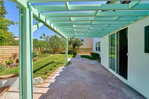 25750 Wallace Pl, Stevenson Ranch, CA 91381 - Photo 46