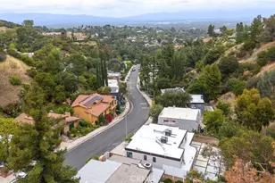 17064 Escalon Dr, Encino, CA 91436 - Photo 54