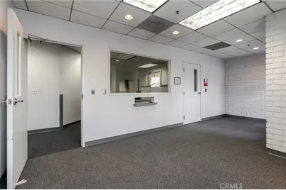 710 W Wilson Avenue, Glendale, CA 91203 - Photo 8