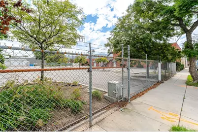710 W Wilson Avenue, Glendale, CA 91203 - Photo 4