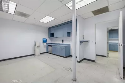 710 W Wilson Avenue #B, Glendale, CA 91203 - Photo 18