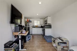 8022 Longridge Ave, North Hollywood, CA 91605 - Photo 30
