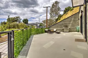 8504 Outland View, Los Angeles, CA 91352 - Photo 36