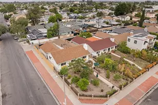 8161 Laurel Canyon, North Hollywood, CA 91605 - Photo 28