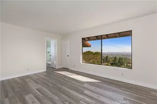 652 Robin Glen, Glendale, CA 91202 - Photo 22