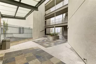 2900 Fairway Ave, La Crescenta, CA 91214 - Photo 1