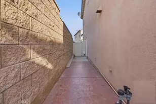 2886 Villa Catalonia Ct, Corona, CA 92881 - Photo 44