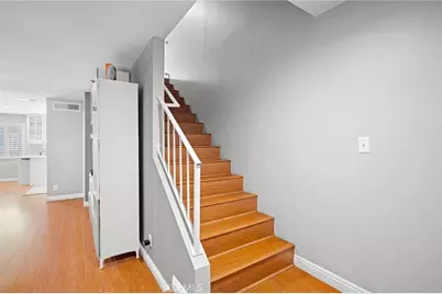 9759 Via Roma, Burbank, CA 91504 - Photo 10