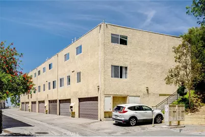 9759 Via Roma, Burbank, CA 91504 - Photo 26