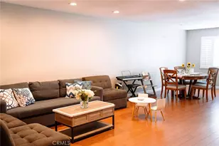 9759 Via Roma, Burbank, CA 91504 - Photo 2