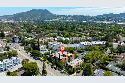 10470 Riverside #102, Toluca Lake, CA 91602 - Photo 34