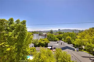 10470 Riverside, Toluca Lake, CA 91602 - Photo 30